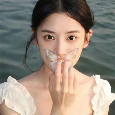 魔女宅急便真人版海报