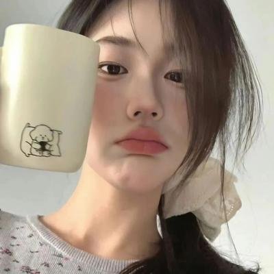 火热的吻海报